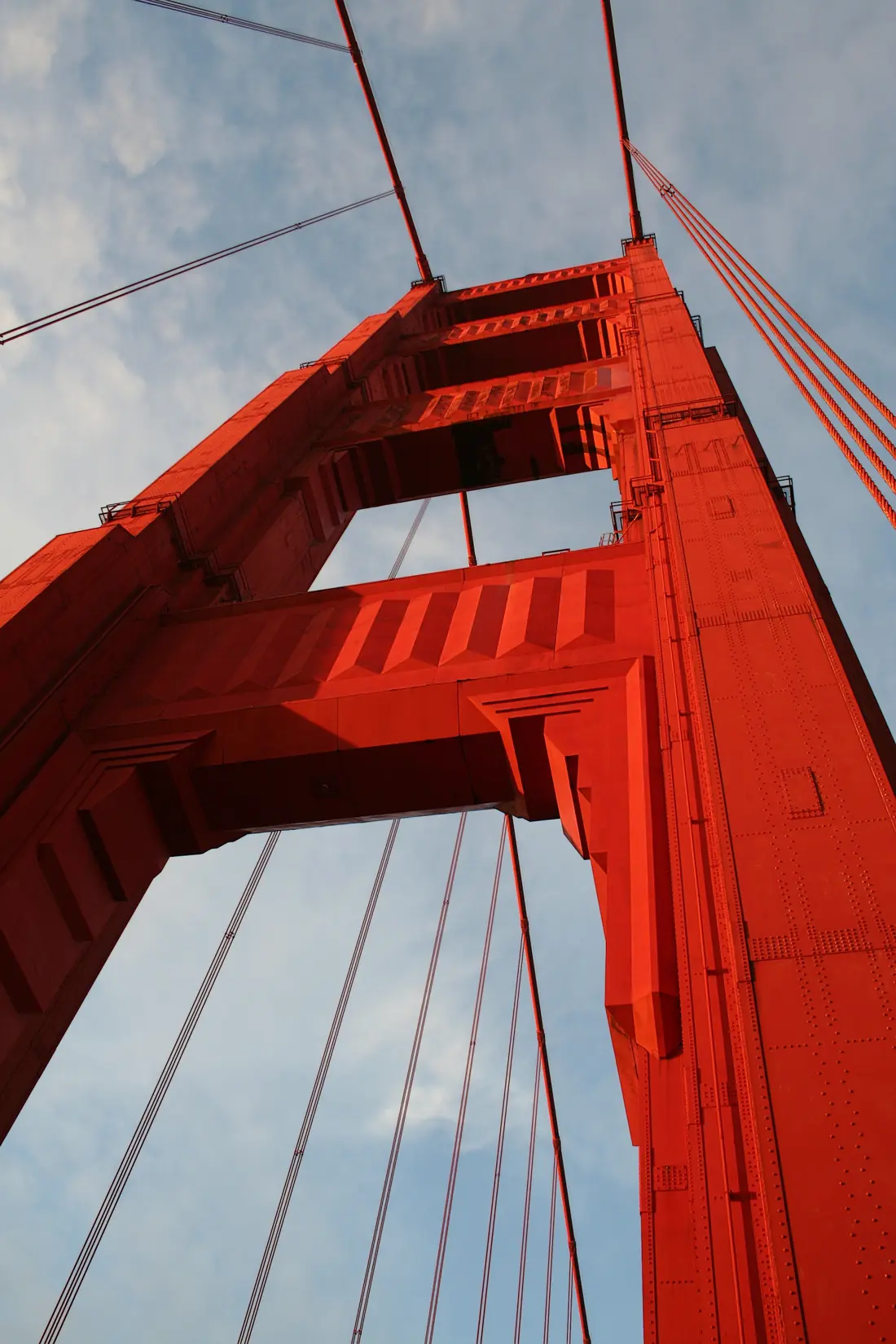 Die Golden Gate Bridge wurde der Öffentlichkeit zugänglich gemacht — San Francisco, USA