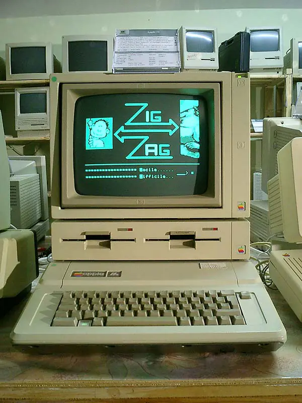 Apple II — San Francisco, USA