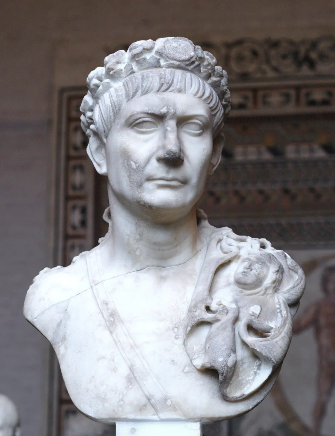 Orestes Forces Emperor Julius Nepos to Flee, Precursor to Rome's Fall — Ravenna, Italy